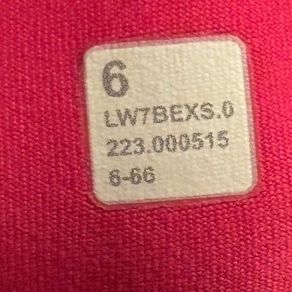 Lululemon Speed Up High-Rise Short 2.5" *Lip Gloss - Picture 8 of 9